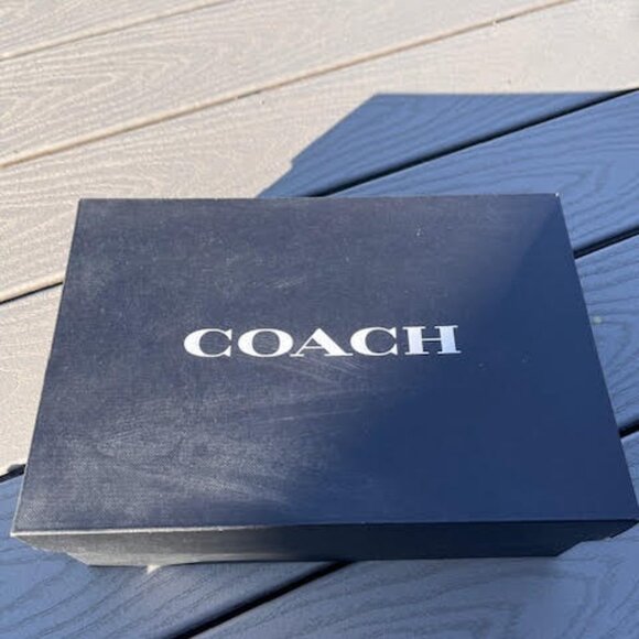 Coach Willa Block Heel shoes - Picture 3 of 3